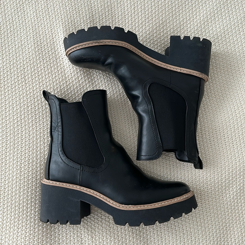 Black Dolce Vita Boots